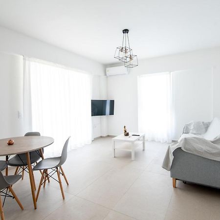Ennea Suites-Flame Suite Flámbouras Kültér fotó